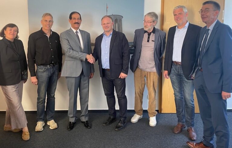 Außensicht auf Deutschland mit seinen Umbrüchen und Aufbrüchen: Interview mit dem irakischen Professor und Politiker Abid Al Ajeeli